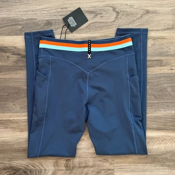 Savage X Fenty | Lineup High-Waist Pocket Legging - Picture 2 of 5